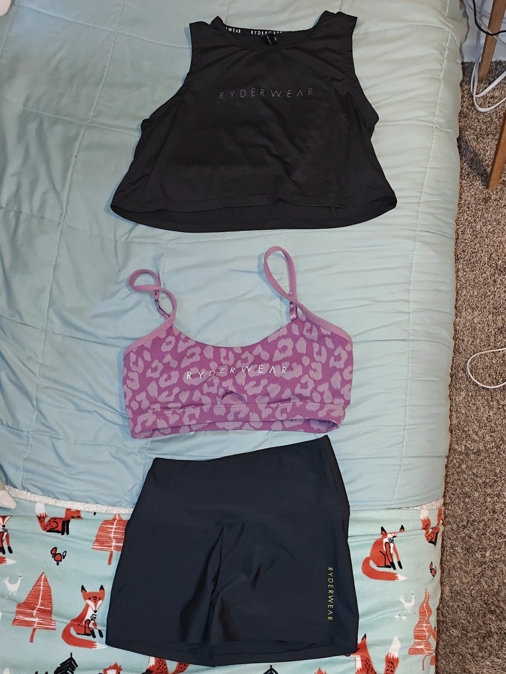 Ryderwear 3pc Set XS M Purple Leopard Bra, Black 2.5" Scrunch Shorts, Crop Top
